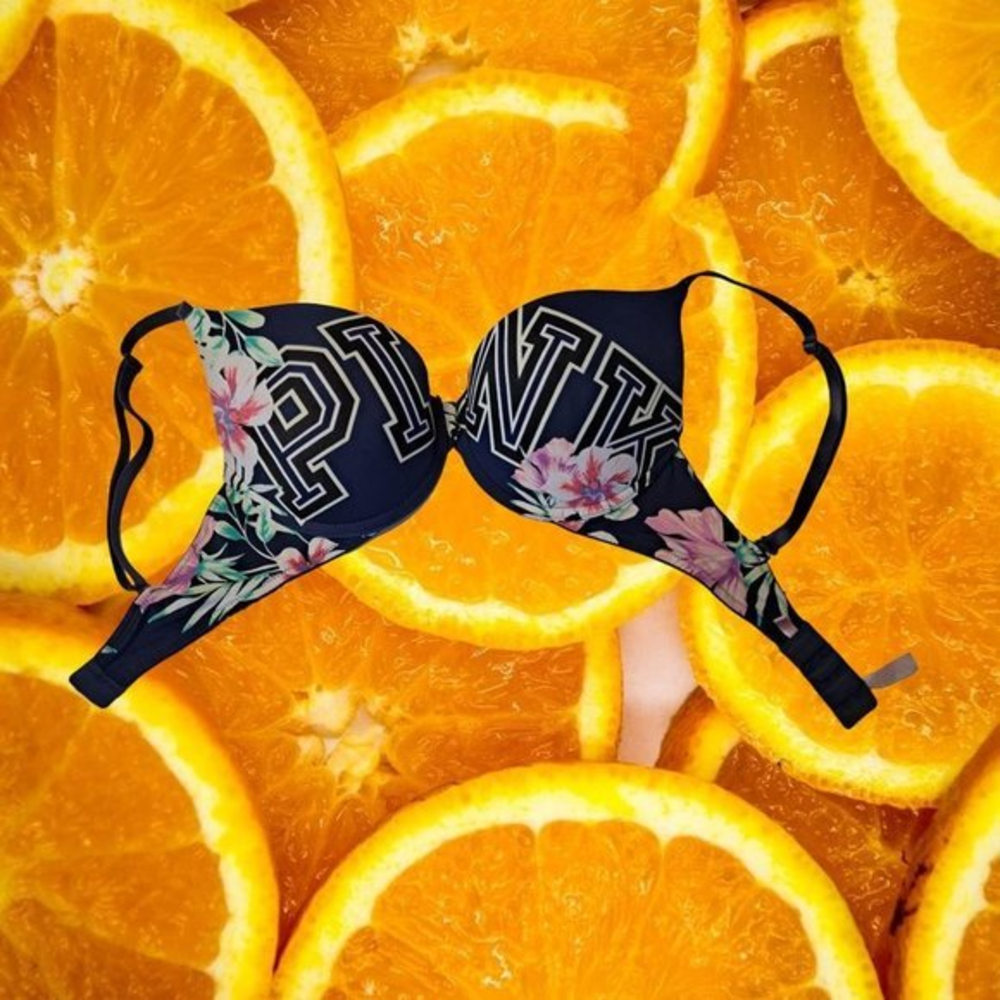 Victoria's Secret Everywhere Pushup‎ 32D